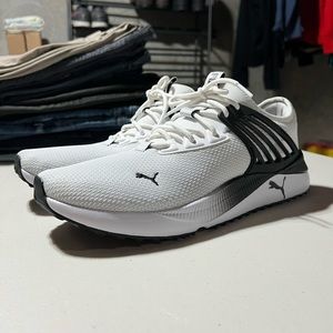 Size 13 Men’s Puma Running Shoes
